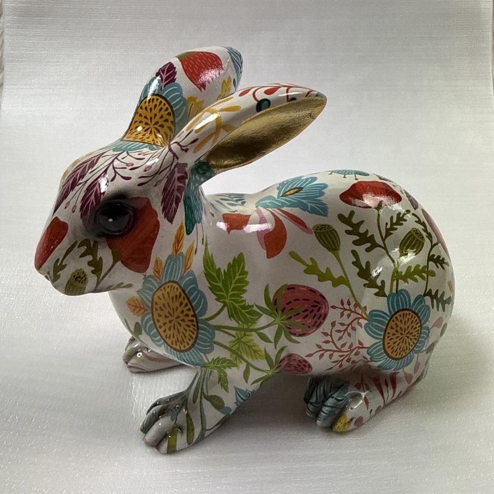 Easter Spring Wild Flowers Bunny Rabbit Poly Resin Figurine Tabletop Decor